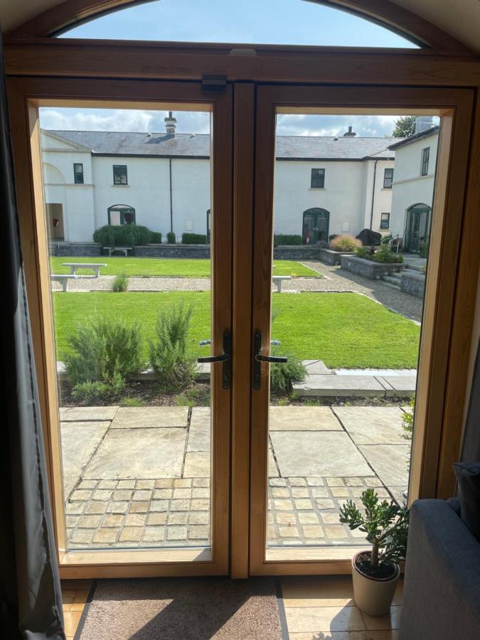 3 Castle Hume Court Holiday House Enniskillen Bagian luar foto