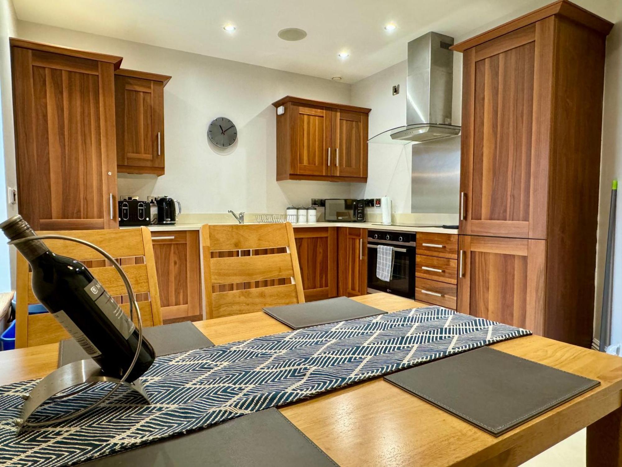3 Castle Hume Court Holiday House Enniskillen Bagian luar foto